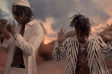 wiz khalifa naked|Wiz Khalifa & Swae Lee senfument sur un océan de femmes。